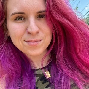 Meet your Posher, Samantha